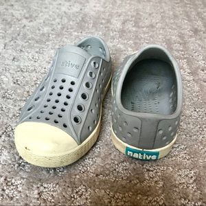 Native Grey Slip on Waterproof Shoes sz6